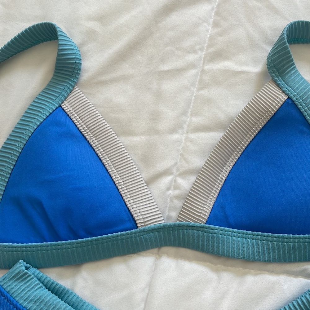 One One Bikini - image 2